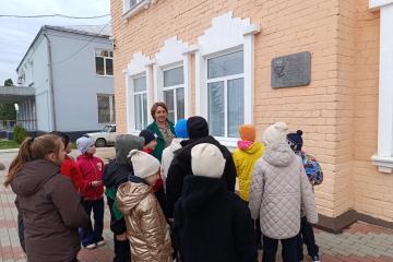ОСЕННЕЕ НАСТРОЕНИЕ В БИБЛИОТЕКЕ